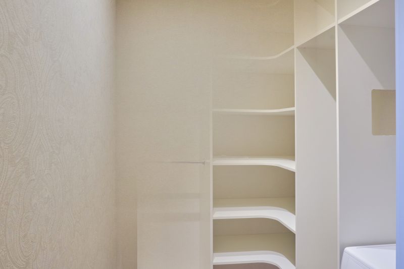 Built In Shelving Service in Fairfax, VA
